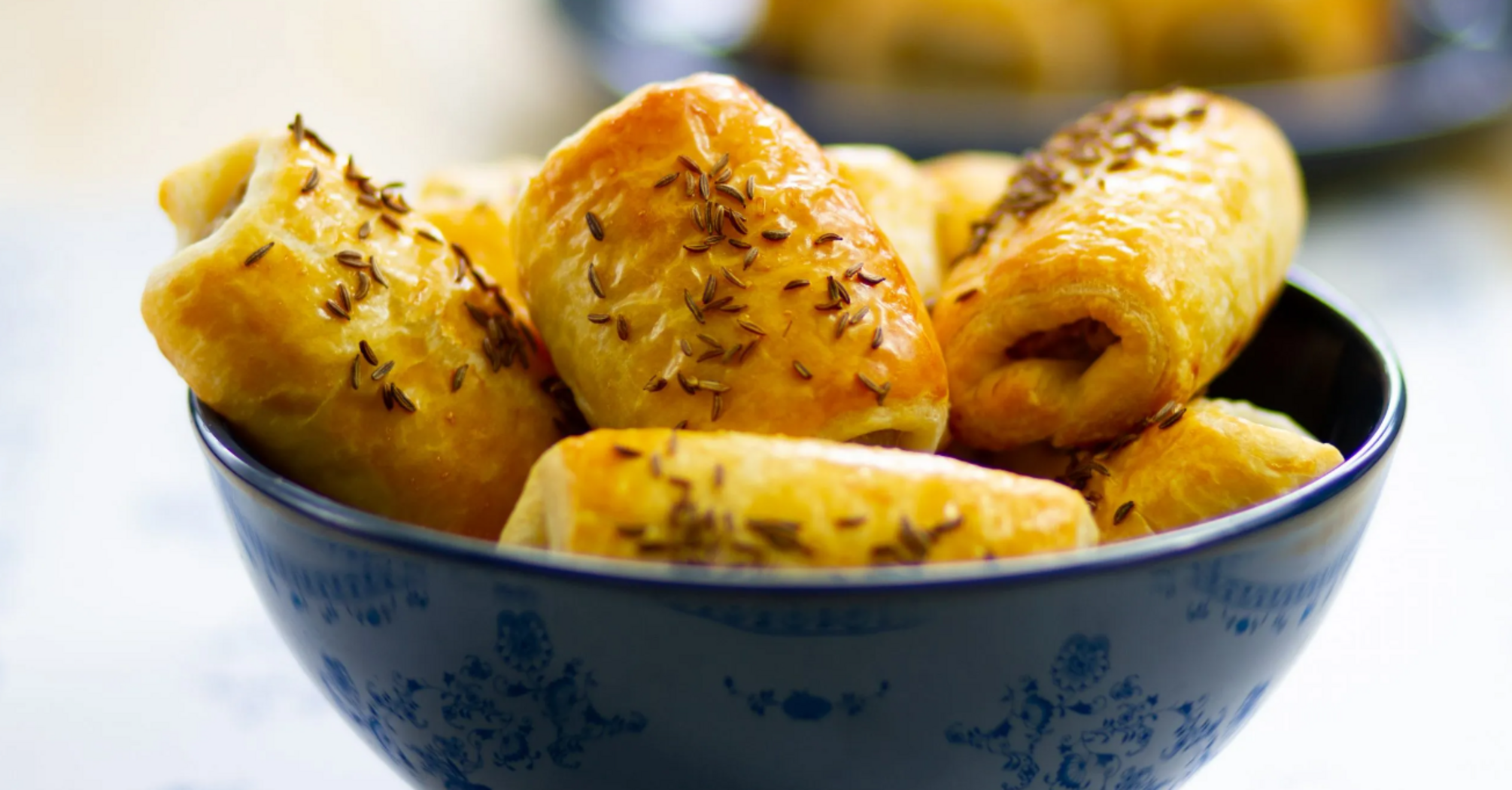 Heartier and tastier than patties: a recipe for juicy cabbage puffs in 20 minutes