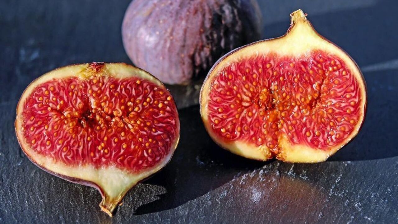 Healthy figs