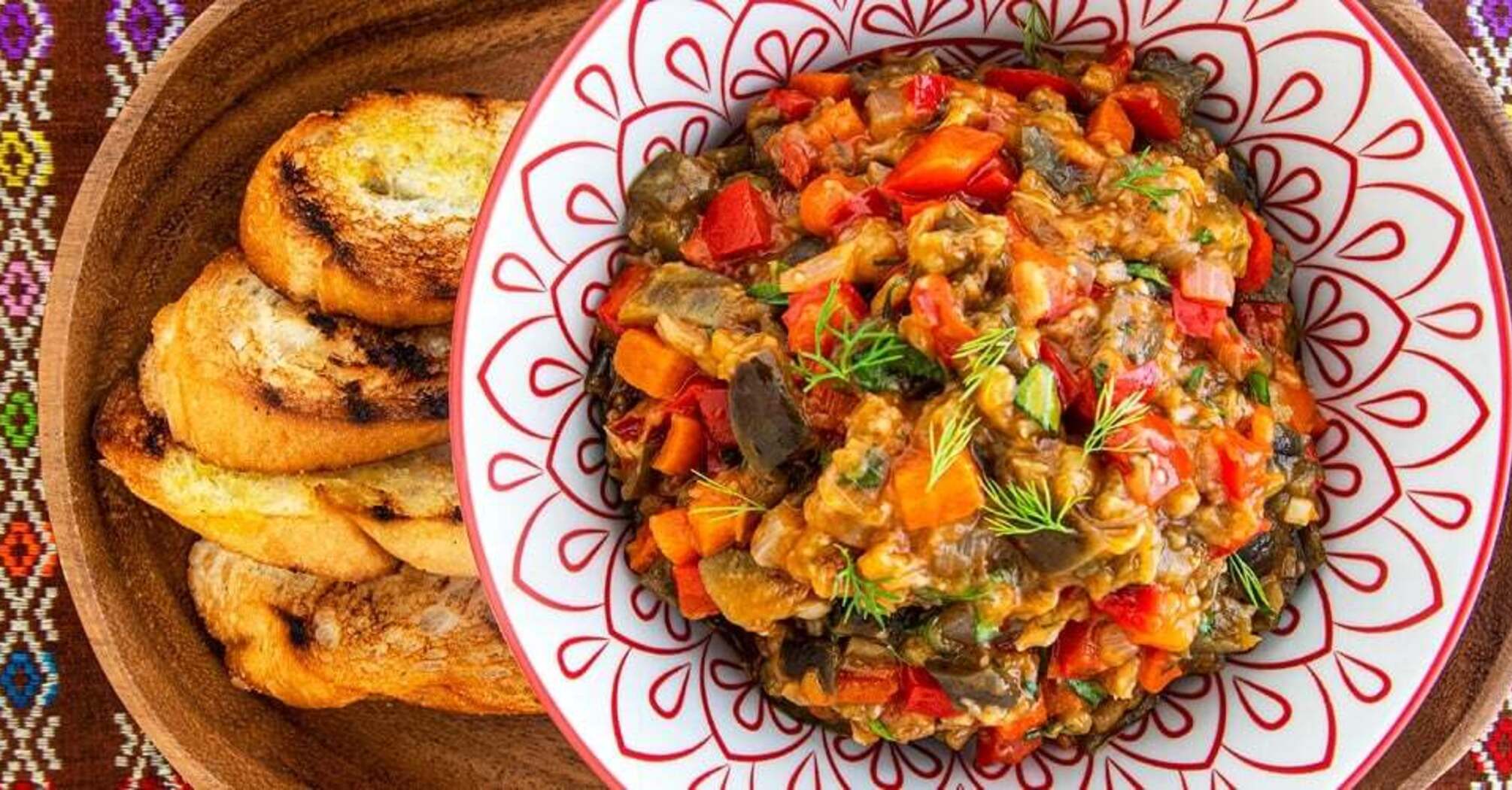 Italian caponata: a recipe for delicious eggplant caviar for winter