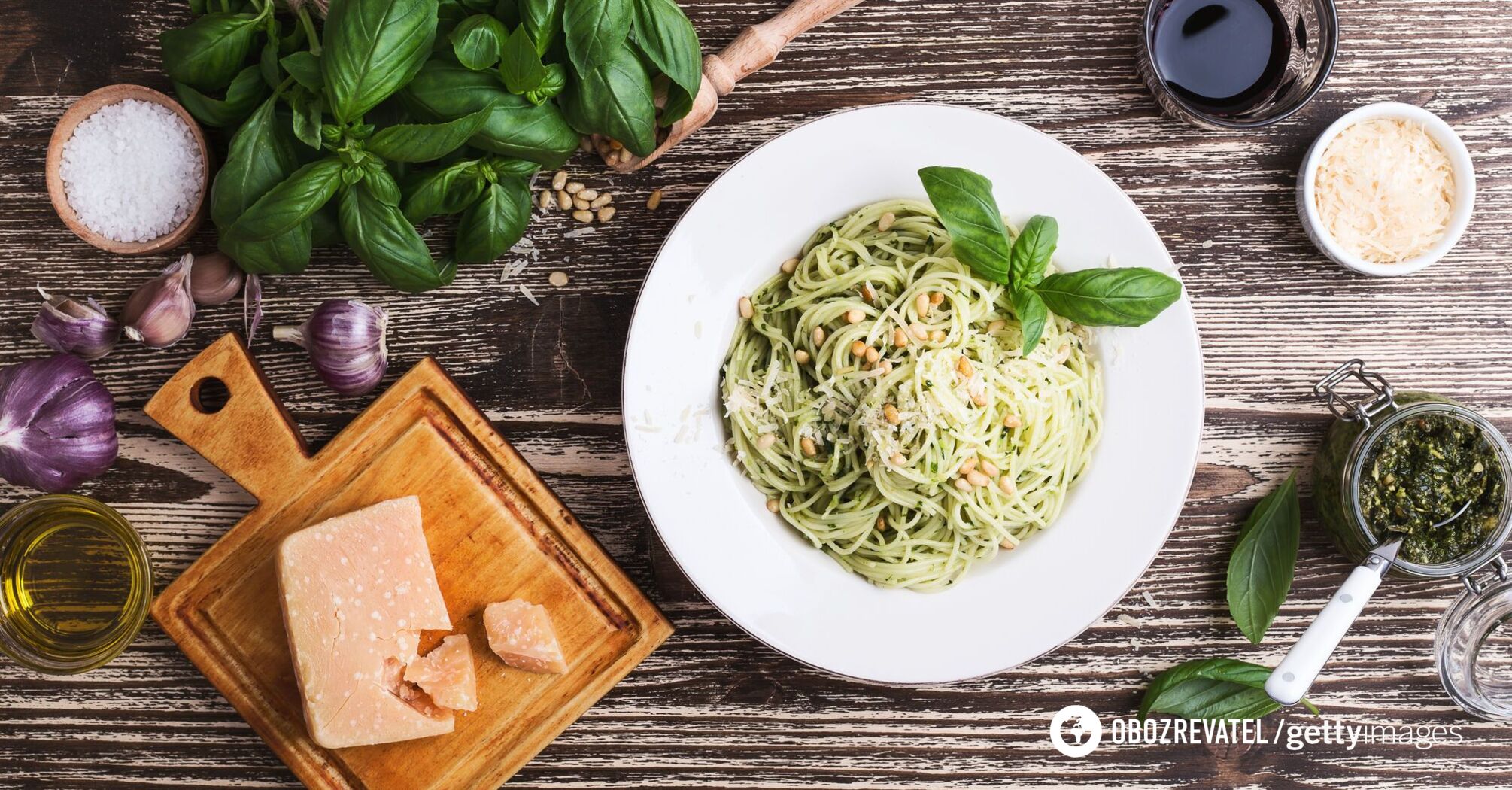 Spaghetti with shrimp and zucchini for dinner: recipe for an easy meal in 15 minutes