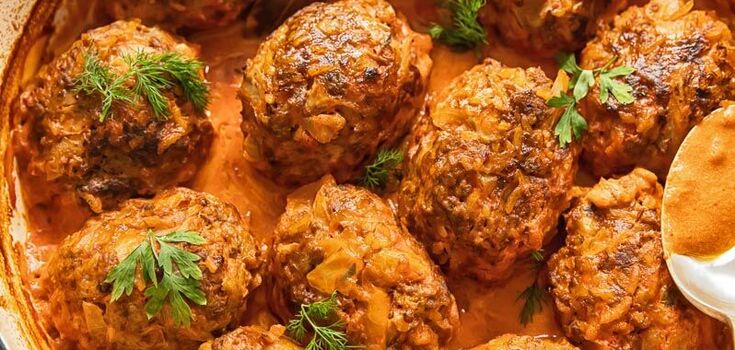 Hearty lazy stuffed cabbage for children in a pan in 30 minutes