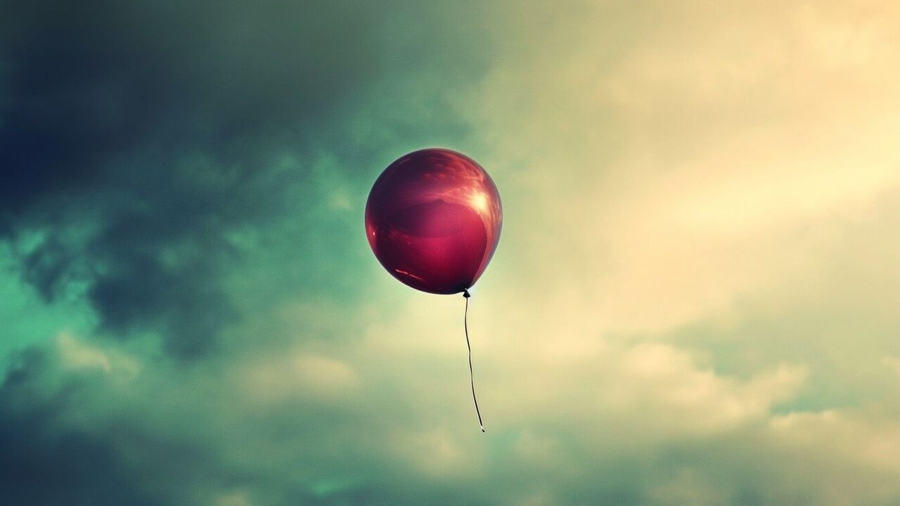 Where is the balloon? A puzzle for the smartest