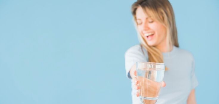 Что произойдет, если пить слишком много воды?