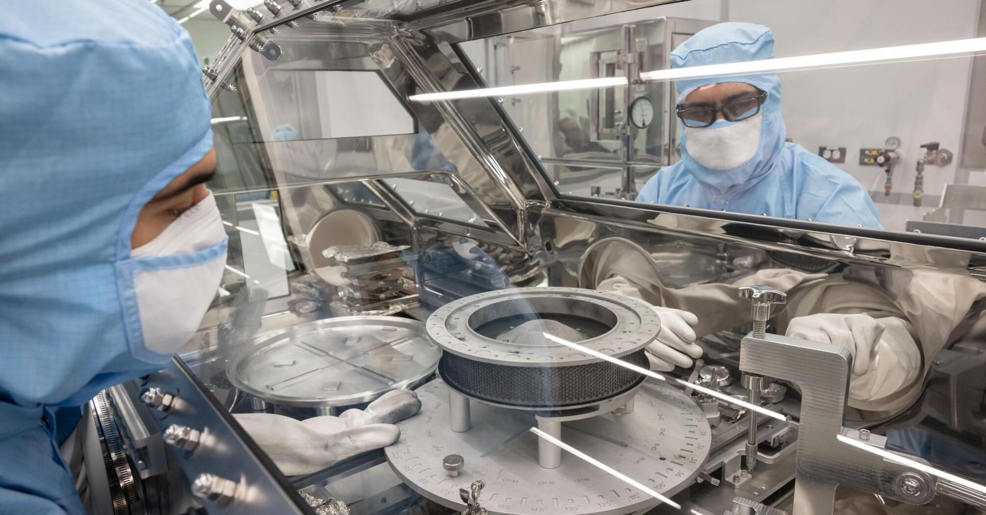 After months of problems, NASA finally opens a capsule with priceless samples from asteroid Bennu