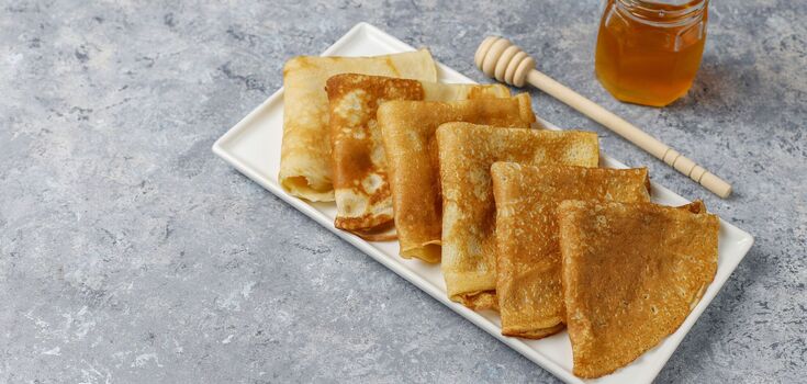 Perfect pancakes that will go with any filling: recipe