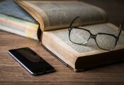 Your iPhone has a hidden zoom that lets you take binocular photos: how to turn it on