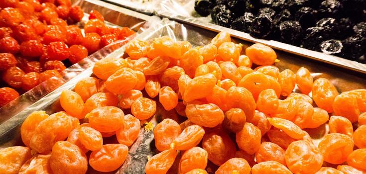 Healthy dried fruits