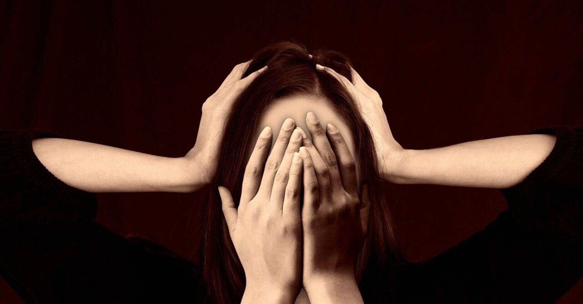 Качество сна, уровень энергии, стресс могут предсказать мигрень