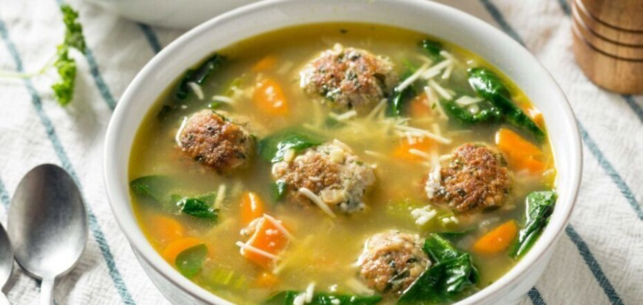 Soup with meatballs and buckwheat