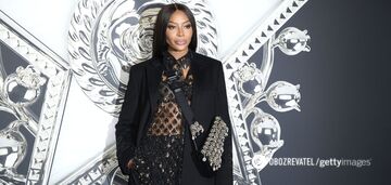 Kultowa Naomi Campbell pozowała dla słynnego błyszczyka w kurtce ukraińskiej marki. fot.