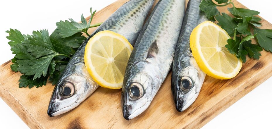 How to clean mackerel