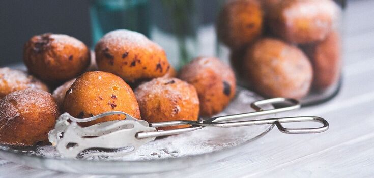 Delicious and puffy cottage cheese donuts: a tried-and-true recipe