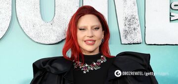 Z białymi brwiami i rudymi włosami: Lady Gaga trafia na czerwony dywan w nowej stylizacji. fot.