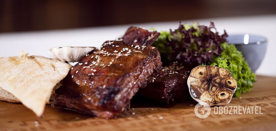 Pork ribs in a tandoor