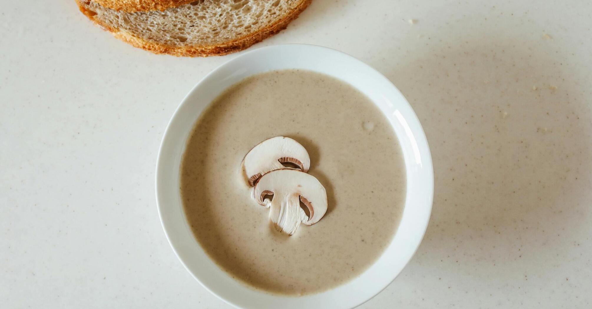 Mushroom soup that can be prepared in 15 minutes: a recipe from a celebrity chef