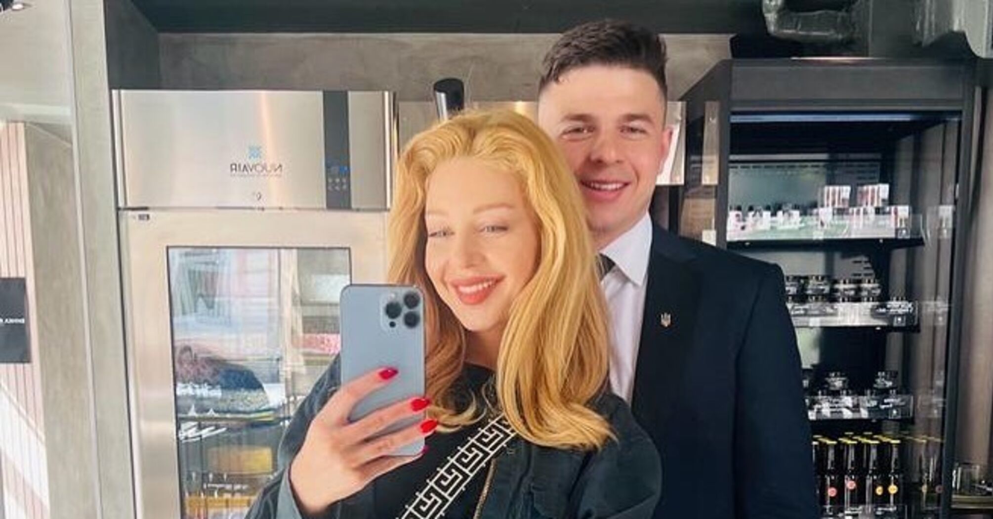 Tina Karol was suspected of having an affair with a 9 years younger man: what is known about him