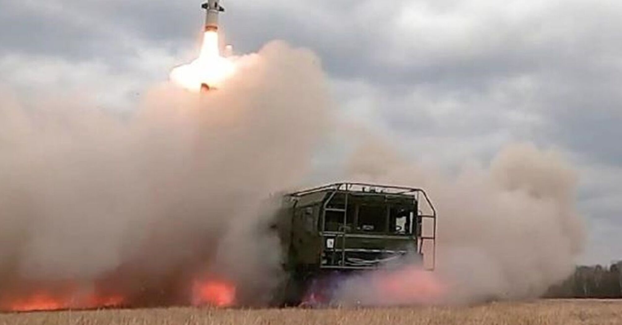 Russians strike Odesa region with ballistic missiles again: six people killed, many wounded