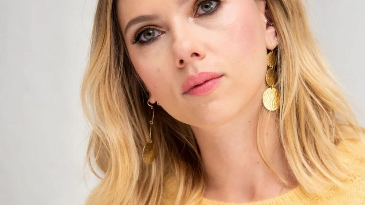Scarlett Johansson pokazuje najbardziej niedoceniane buty jesieni: jak je stylizować