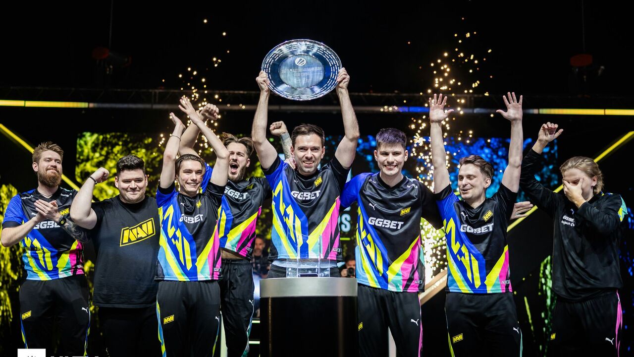 NAVI wygrywa IEM Rio 2024: Ukraińscy gracze e-sportowi zdobywają nowe trofeum