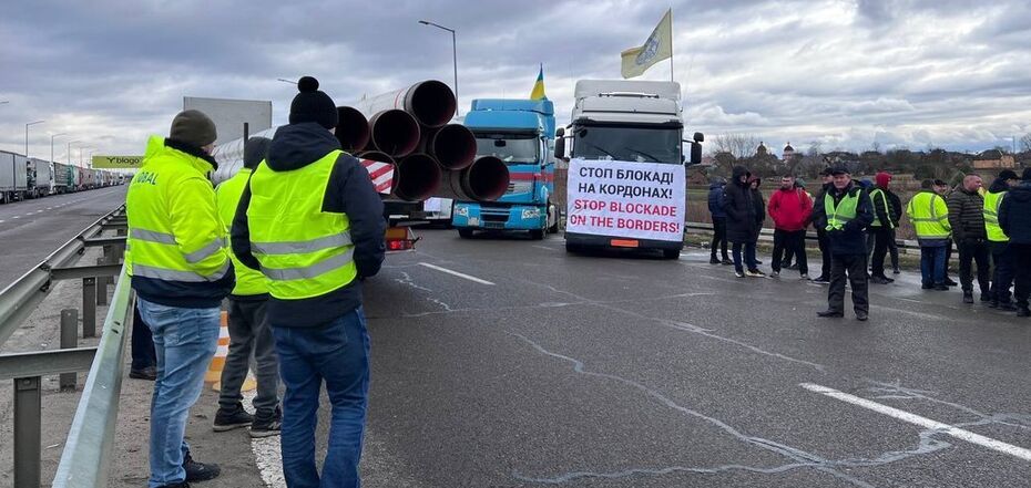 Polish farmers threaten to block the border with Ukraine
