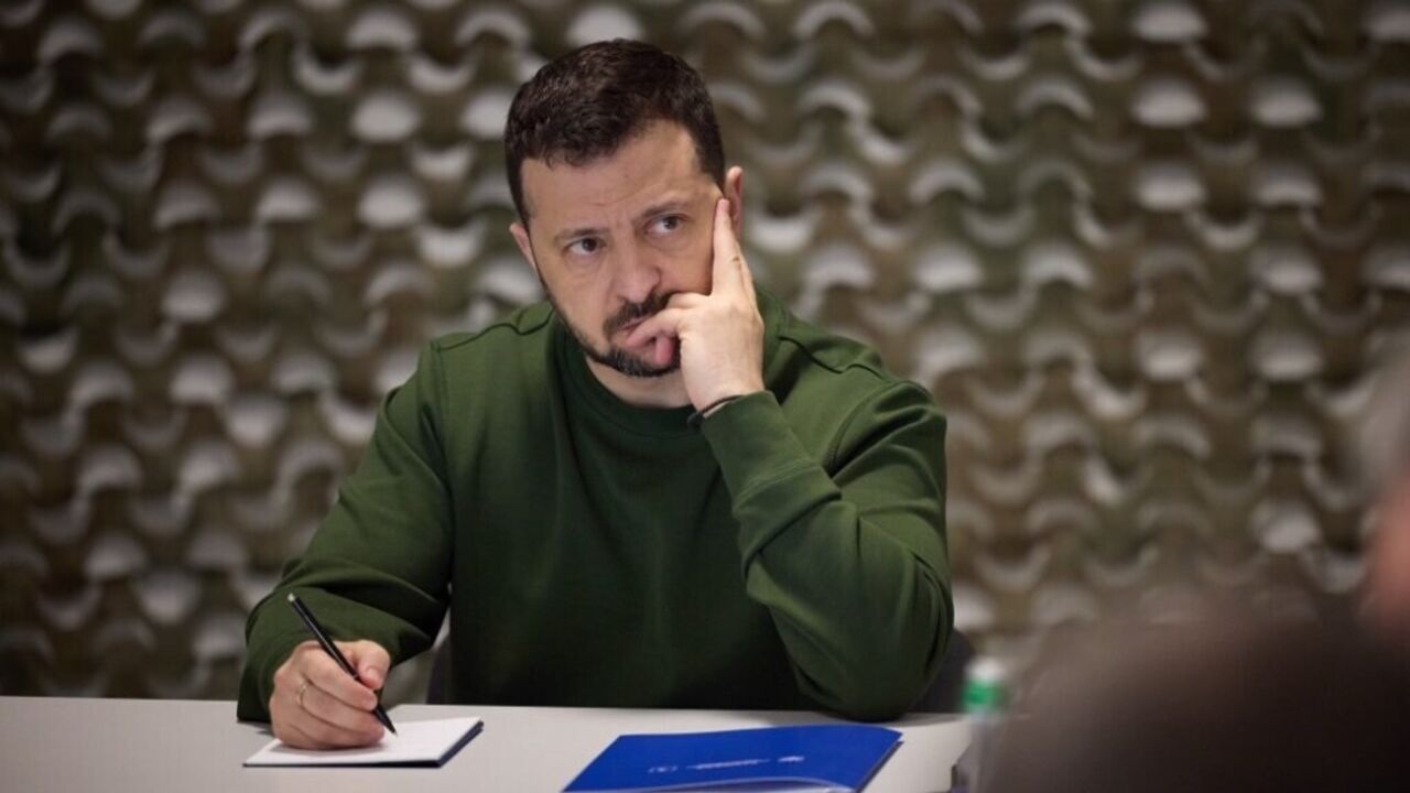 Comprehensive preparation for winter in terms of emergency response and air defense: Zelenskyy holds a meeting of the Energy Bet