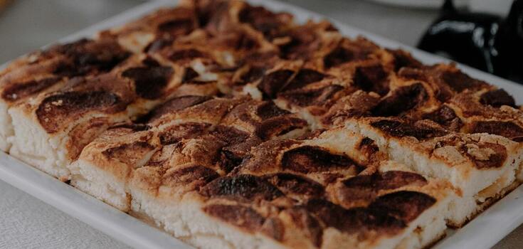 Cloud pie: a recipe for a dessert that literally melts in your mouth