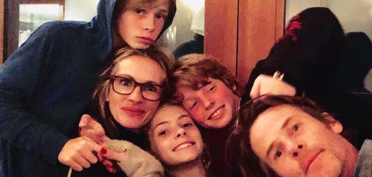 Everyone is hiding in the shadows: what Julia Roberts' children look like and why almost nothing is known about them. Photo.