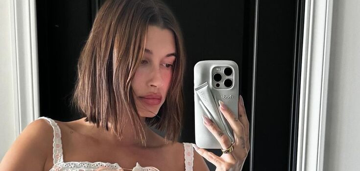 What manicure to do in the fall: fashion ideas from Hailey Bieber