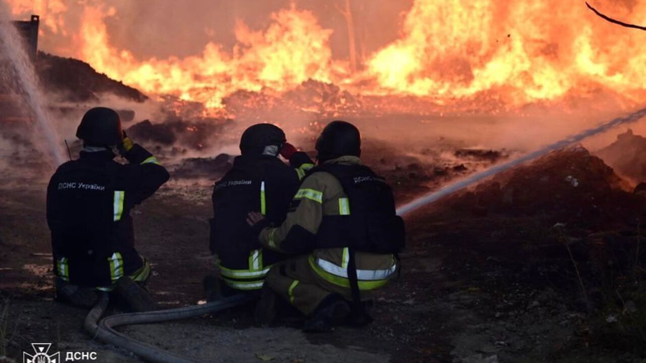 Russia hits power facilities in Chernihiv and Sumy regions: a fire reported at the former, many wounded