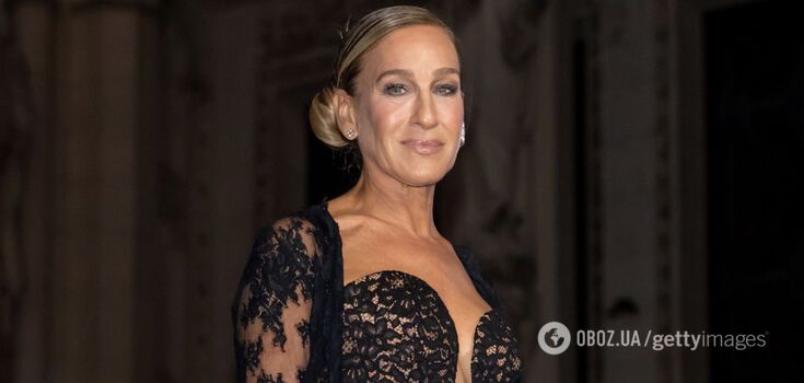 Sarah Jessica Parker, 59, flashed an uncharacteristic plunging neckline on the red carpet. Photo