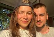 Olena Kravets's 21-year-old daughter delighted the network with playful photos with her lover