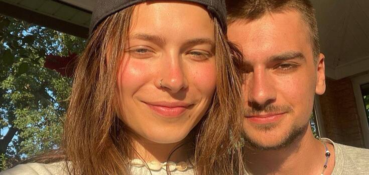 Olena Kravets's 21-year-old daughter delighted the network with playful photos with her lover