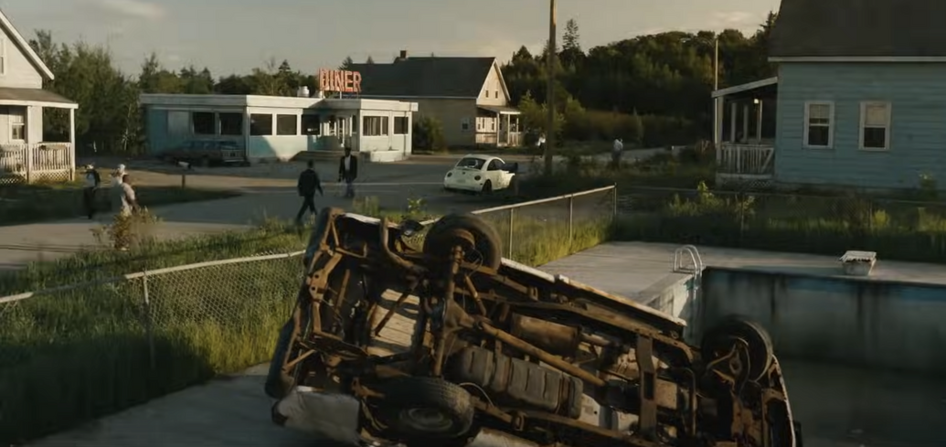 Що подивитися, якщо сподобався серіал "Ззовні": найкращі триллери з моторошною атмосферою