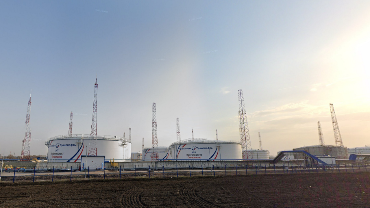 Russia complains of a drone attack on Michurinsky oil refinery in Tambov: the facility caught fire