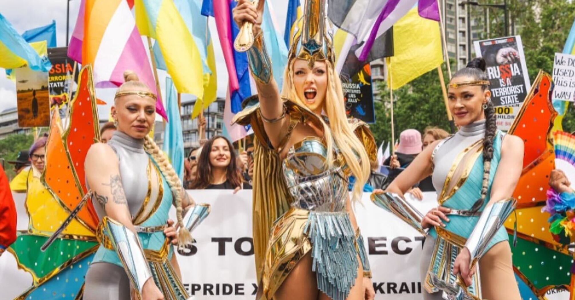 'Freedom is not just a word': Olya Polyakova supports LGBT community in front of thousands of fans at the Palace of Sports