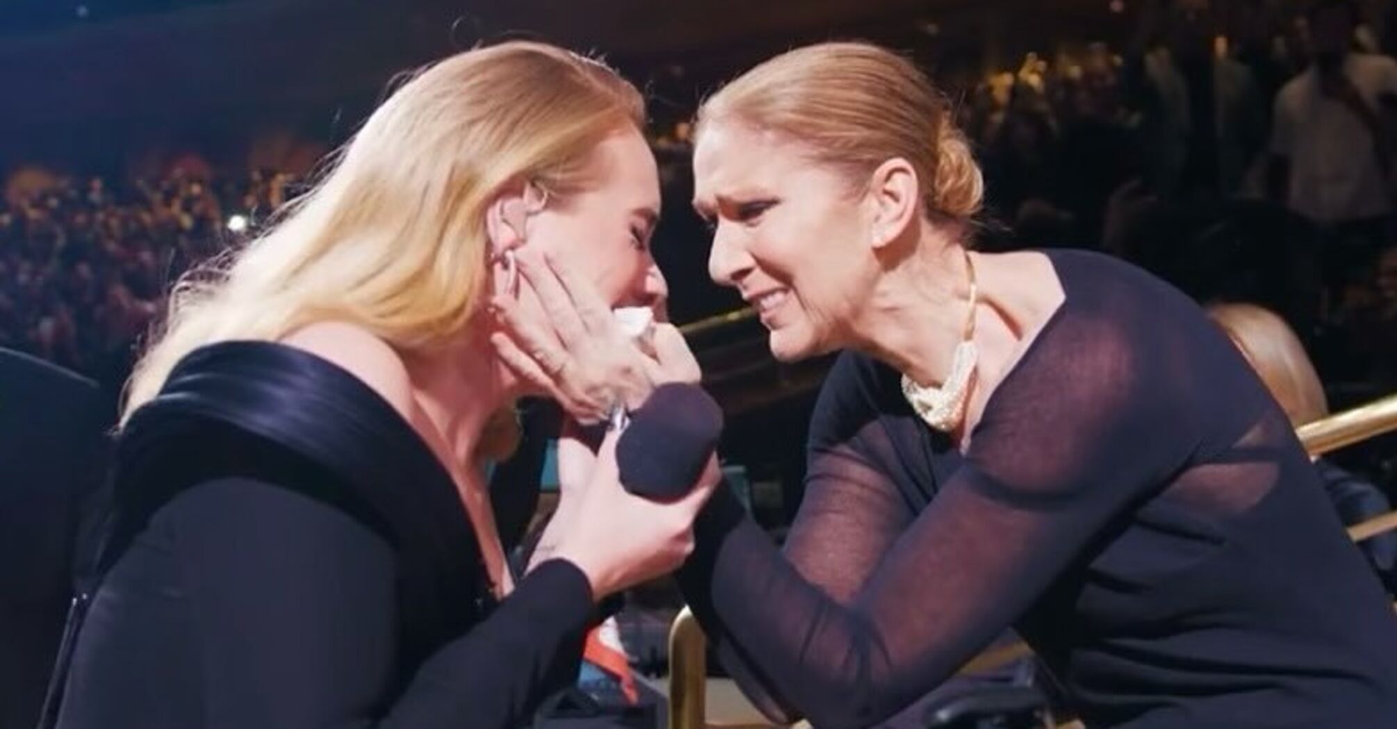 Adele explains why she burst into tears in front of Celine Dion at a concert: I keep her photo next to the stage