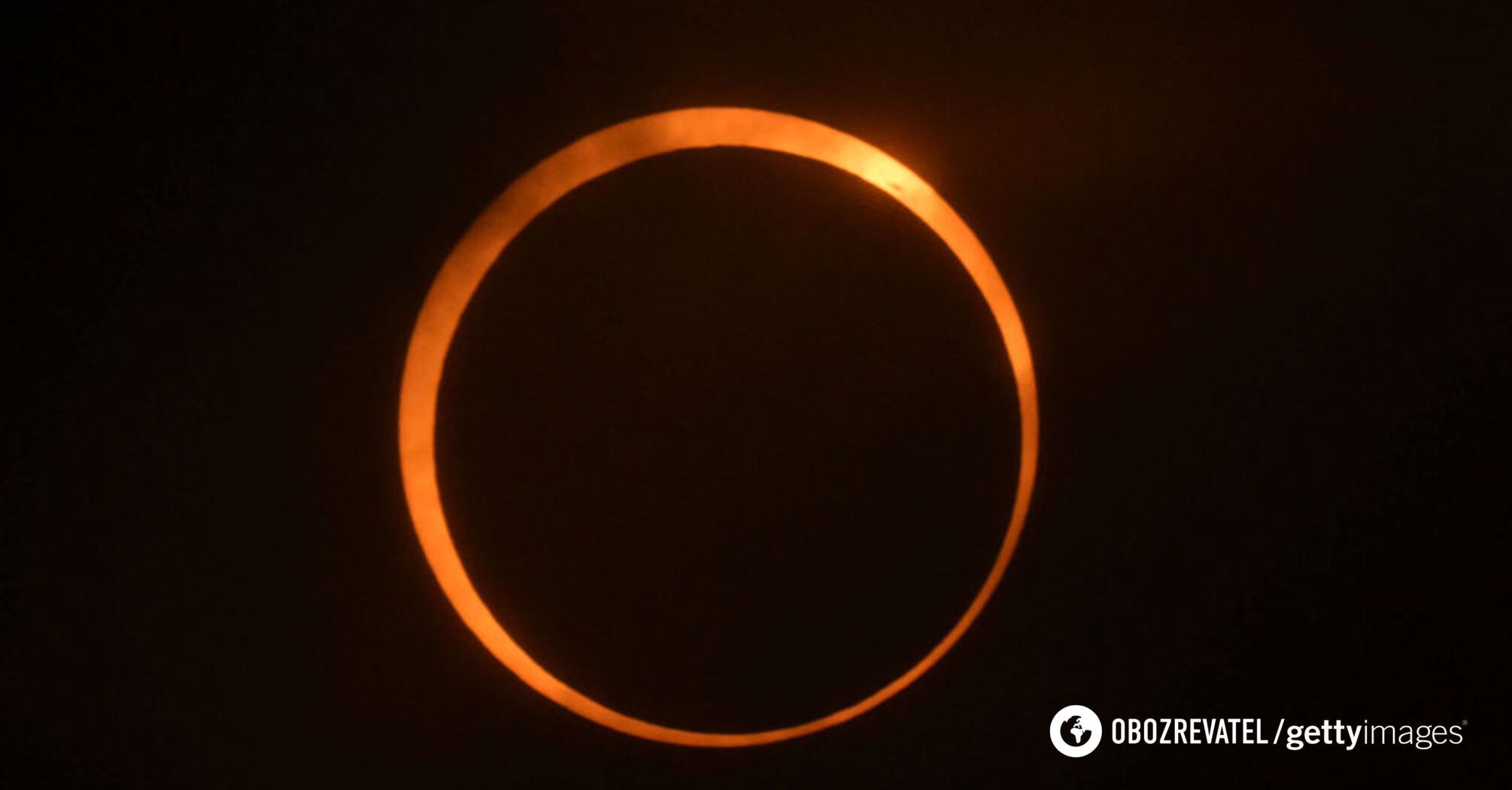 The sun turned into a ring of fire: how the solar eclipse took place on October 2. Photos and videos