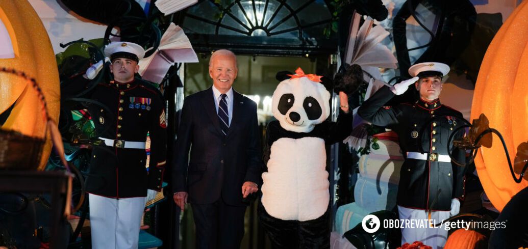 The First Lady of the United States appeared in a panda costume: a traditional Halloween party was held in front of the White House. Photo