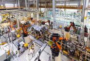 Marzą o przyciągnięciu robotów do przemysłu