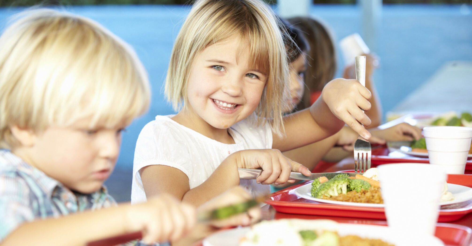 How to eat for pupils and students: it is important to know!