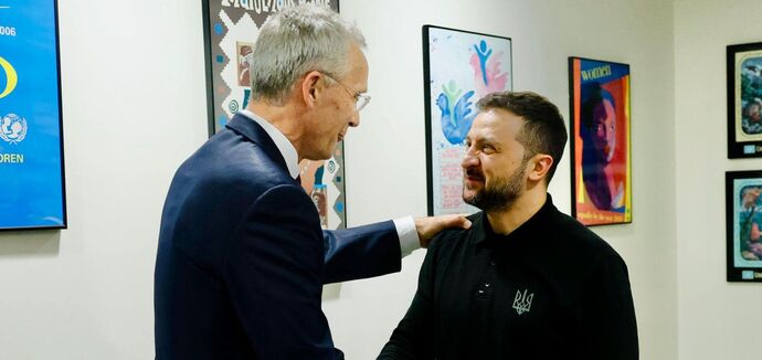 Stoltenberg talks about "difficult conversation" with Zelenskyy after full-scale war