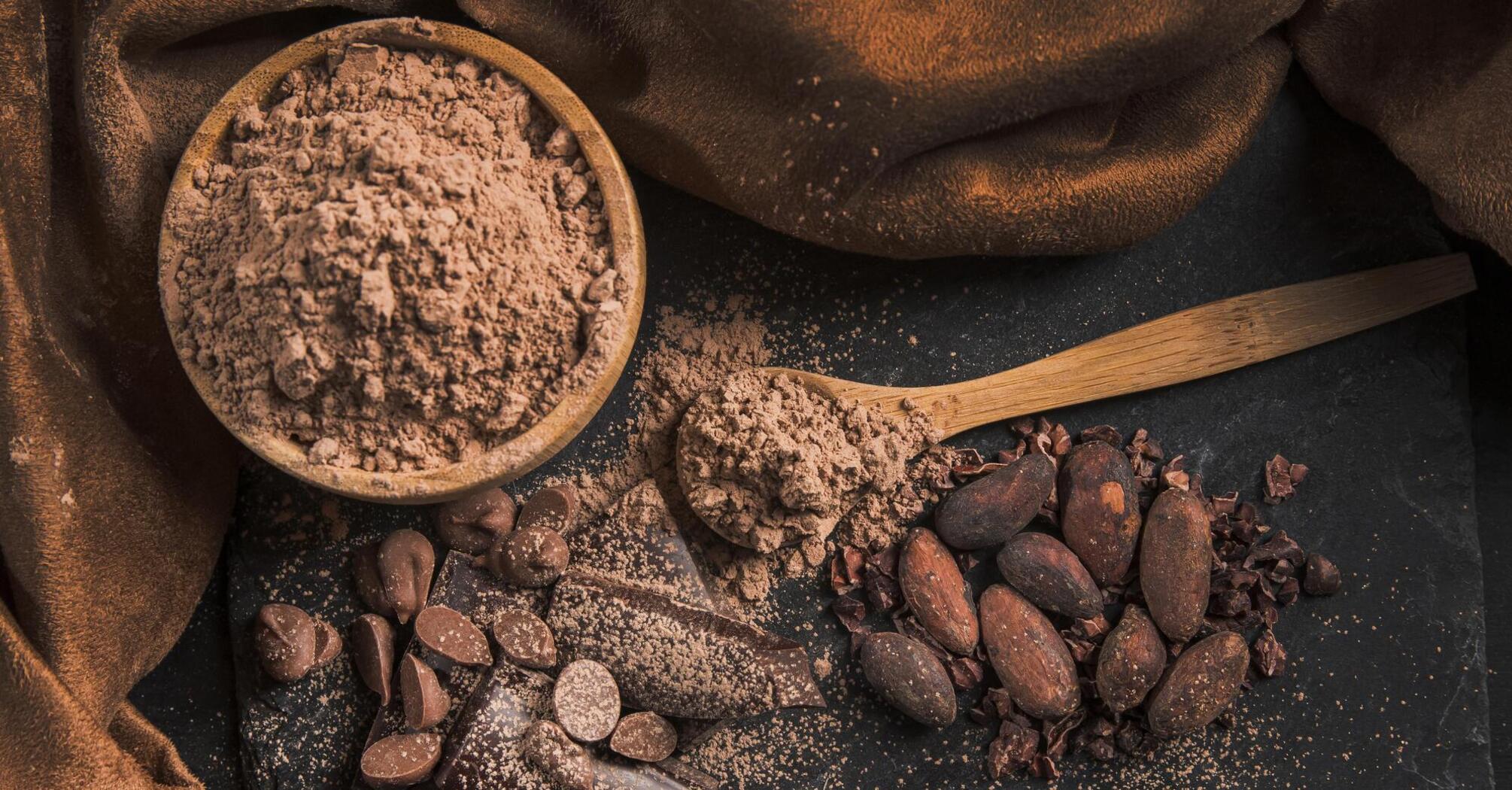 Cocoa or carob: which is better to use in baking 