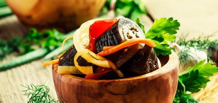 The most delicious and quick pickled eggplants: what to add to make the appetizer unrivaled