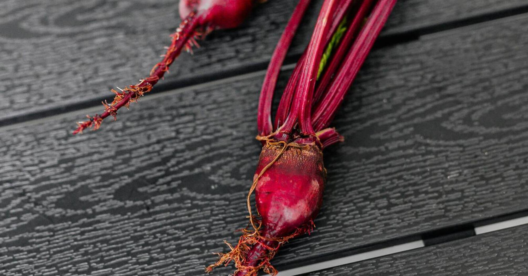 Bake or boil: how to cook beets properly so that they do not become bitter and remain healthy