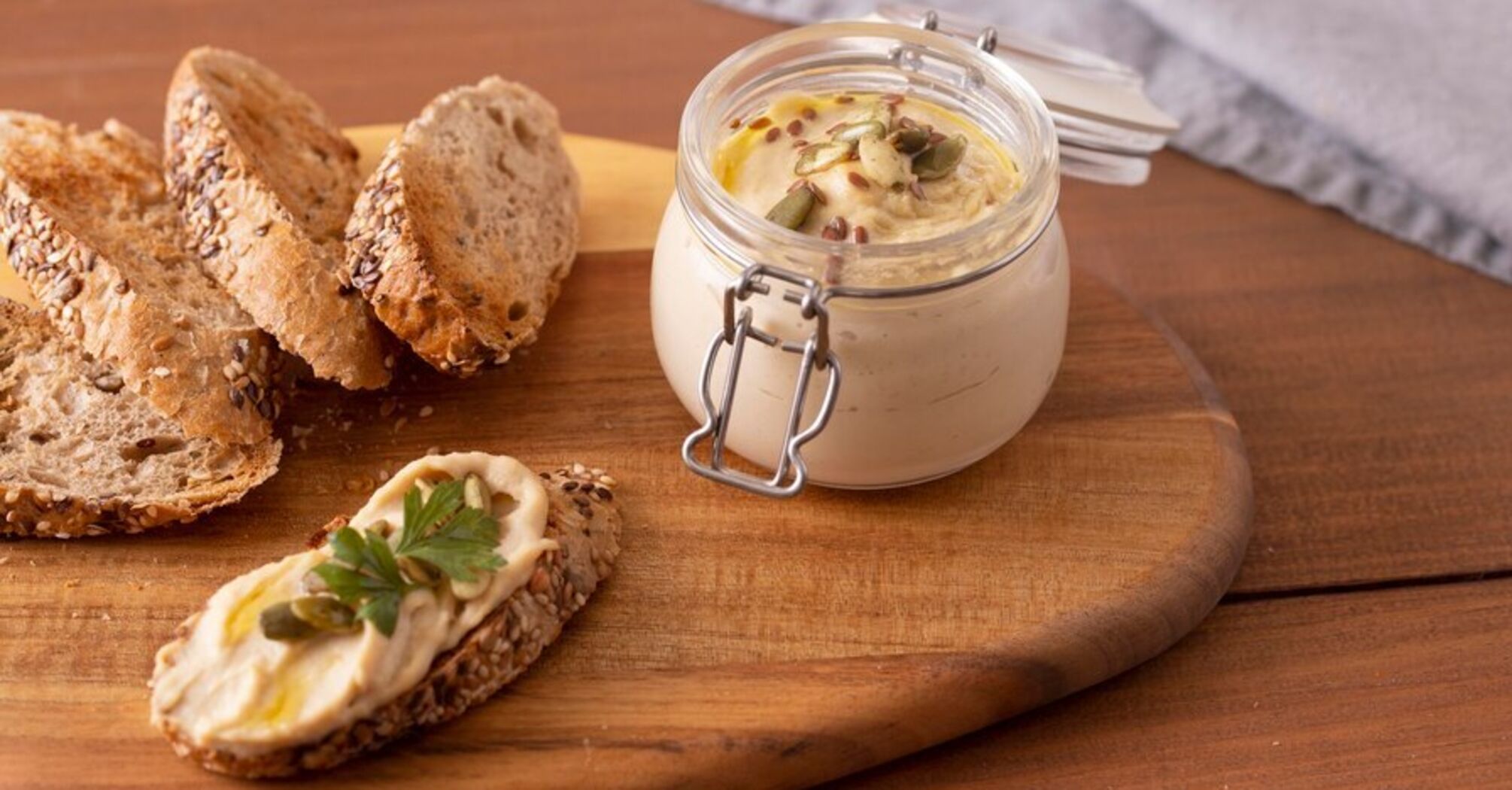 Better than store-bought spreads: how to make delicious bean pate with dried mushrooms