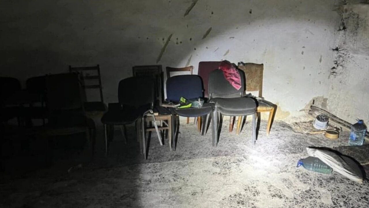 A group of FSS officers interrogating locals and occupiers spotted near Mariupol: what does it mean