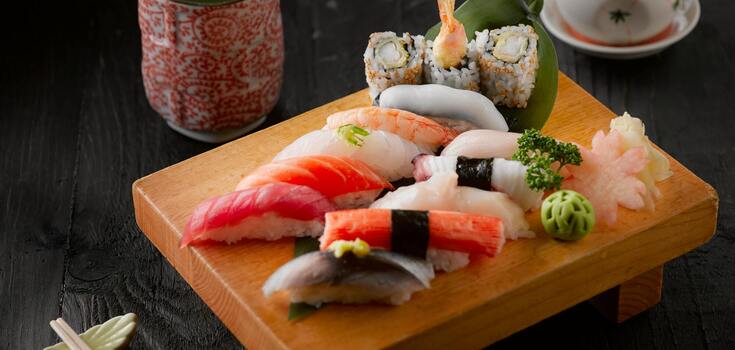 Never eat sushi like this: the chef revealed the biggest mistake