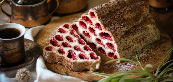The iconic Spruce hut cake: how to make it at home