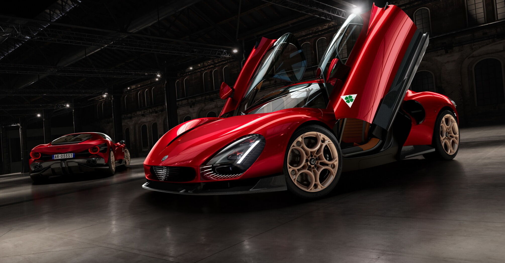 Alfa Romeo zaprezentowała supersamochód 33 Stradale