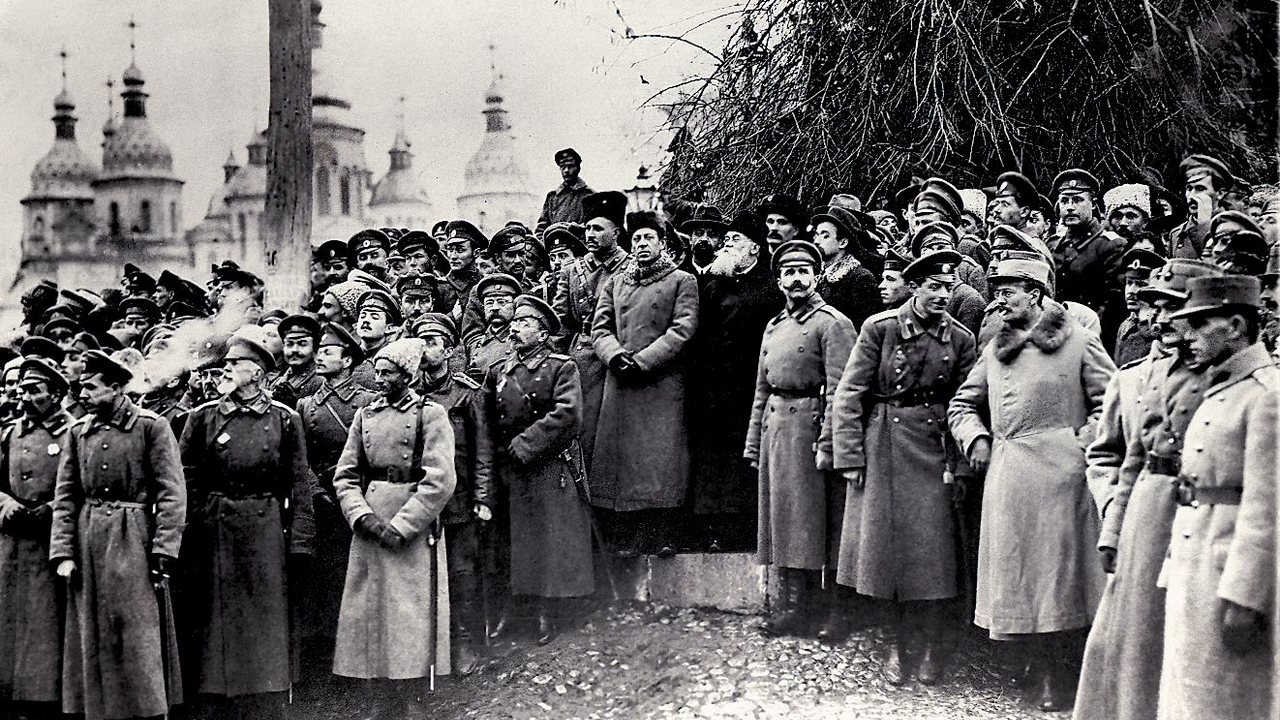 A rally in Kyiv in 1917 was shown on the Internet: photos of Petliura and Hrushevskyi